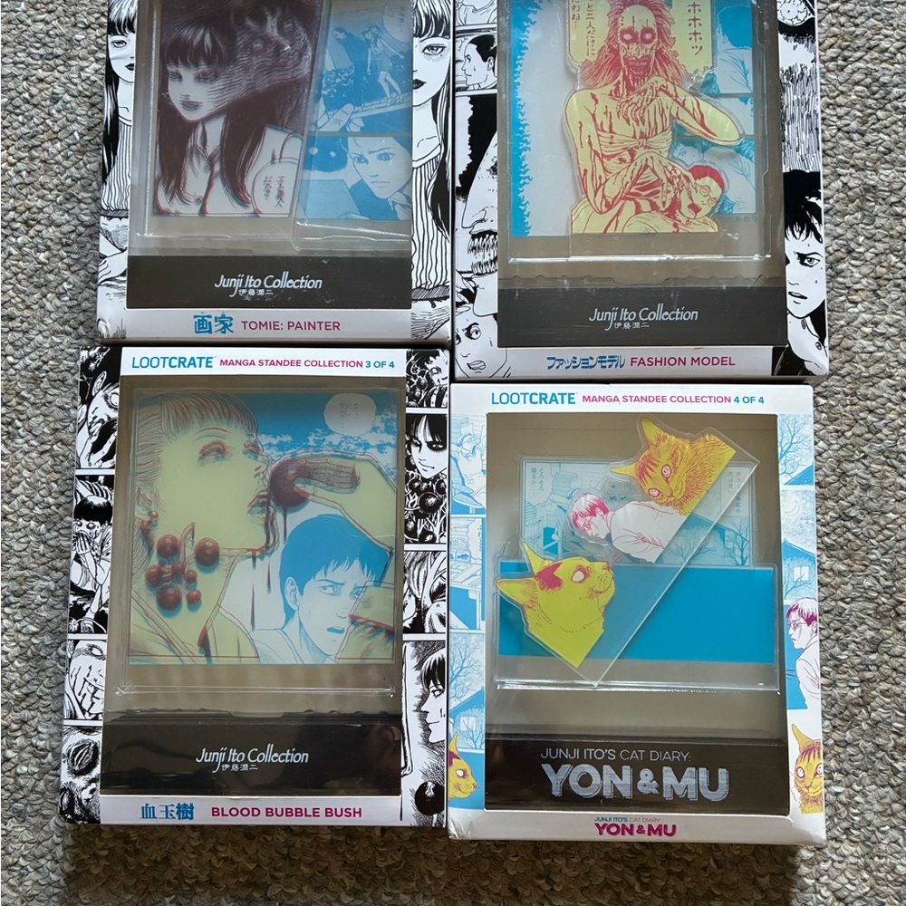 Junji Ito Collection Manga Standee Set